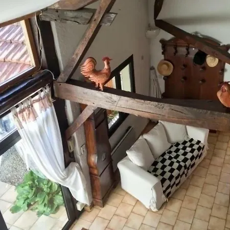 House Hameau De Bouit * נוגארו